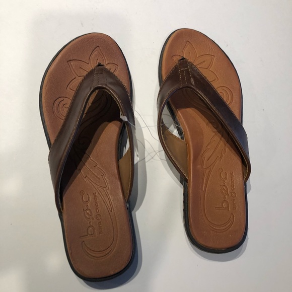 boc leather sandals